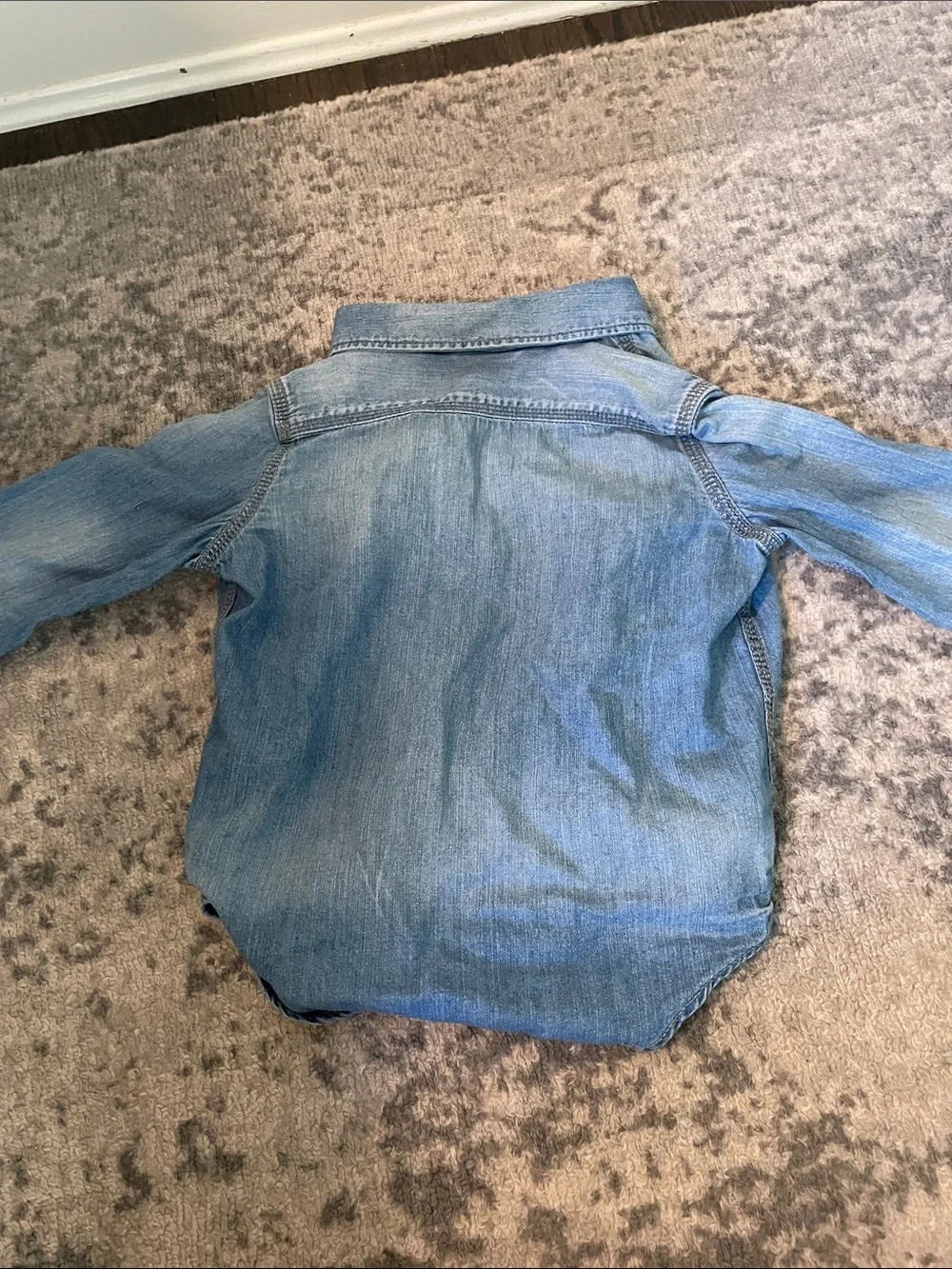GapKids Light Wash Denim Button-Up Shirt XS